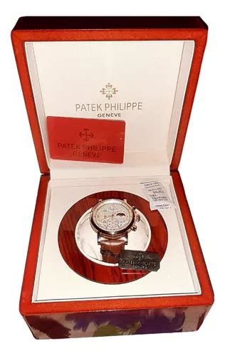 Relógio Patek Philippe Quartzo Bateria Com Caixa De Madeira